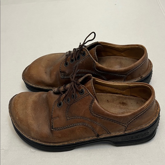 BIRKENSTOCKS BROWN LEATHER VINTAGE OXFORD SHOES - Picture 6 of 16